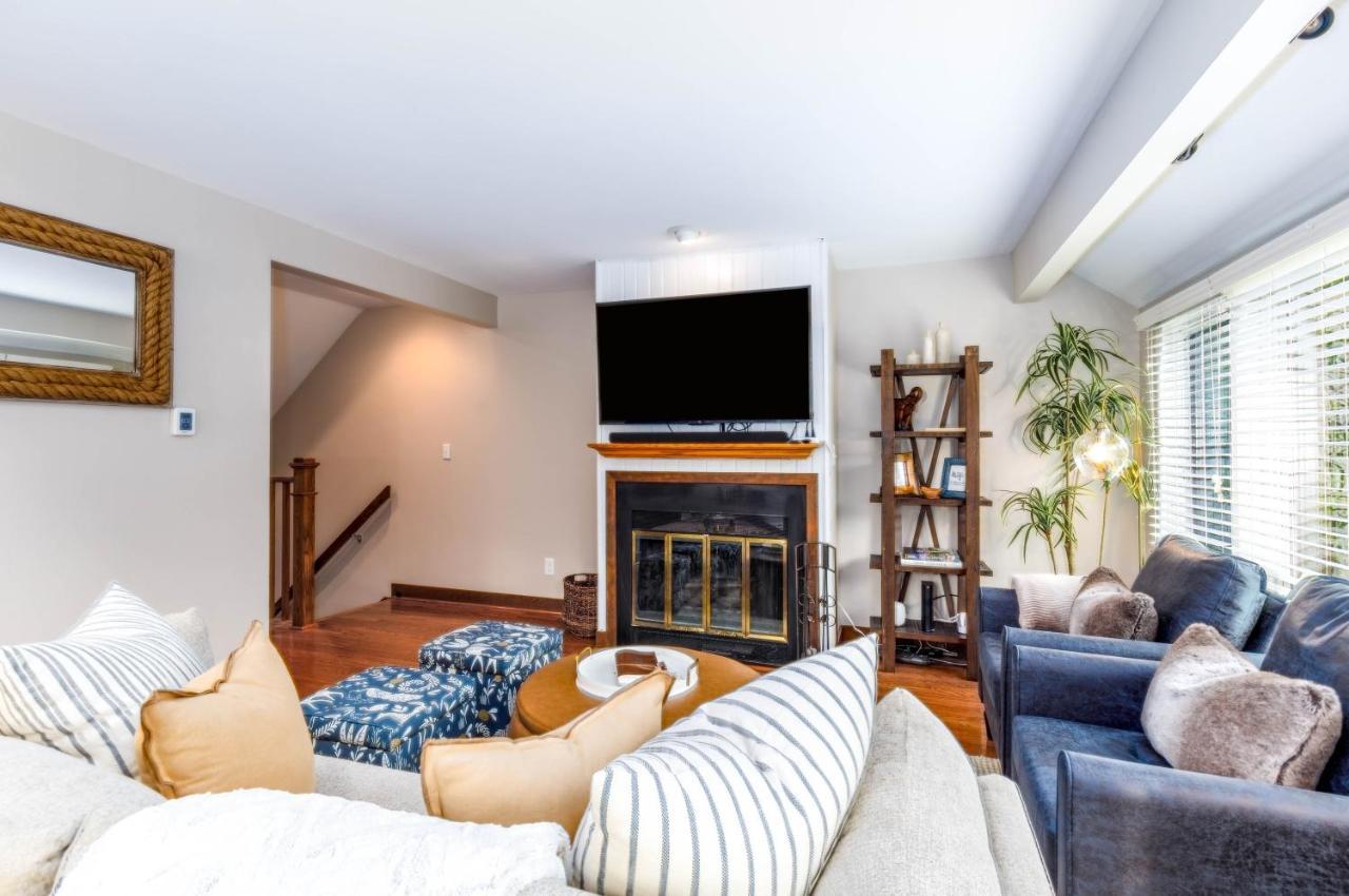 Summer Specials! Cozy King Beds, Pool Access, Galena Territory Amenities, Fireplace, Great Location In Galena Territory On Lake Galena Buitenkant foto